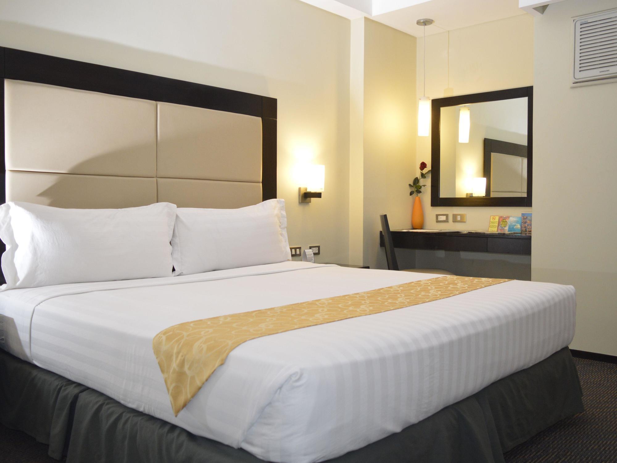 Mallberry Suites Business Hotel Cagayan de Oro Exterior foto
